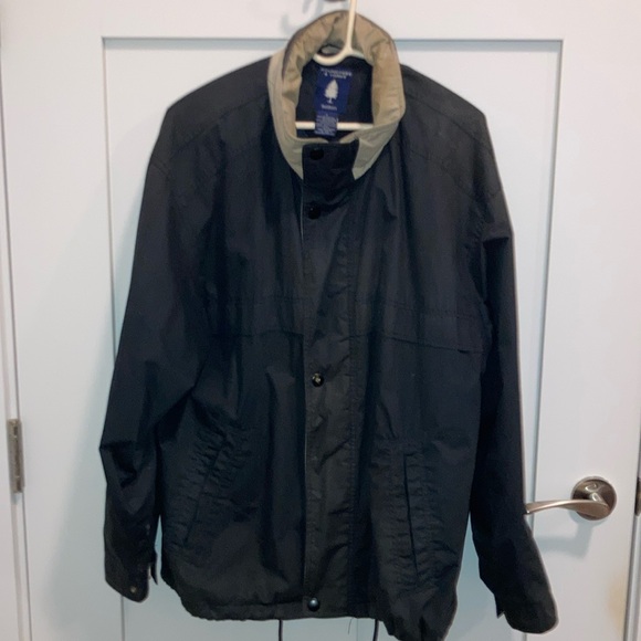 Roundtree & Yorke Other - Men’s jacket with hidden hood under collar. Roundtree & Yorke.